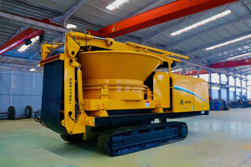 UM3600 Tub grinder - Image 2